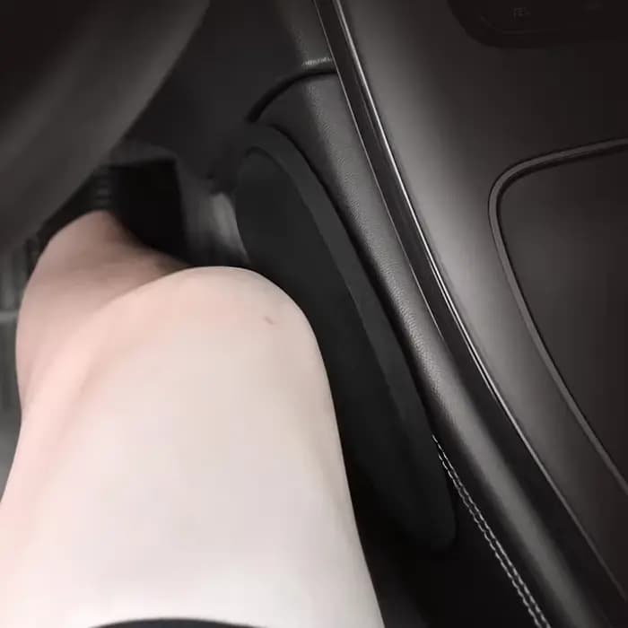 Coussin de genou pour voiture, coussin de genou doux pour l'intérieur de la voiture, oreiller confortable en peluche, support universel pour les coudes et les cuisses, accessoires de voiture