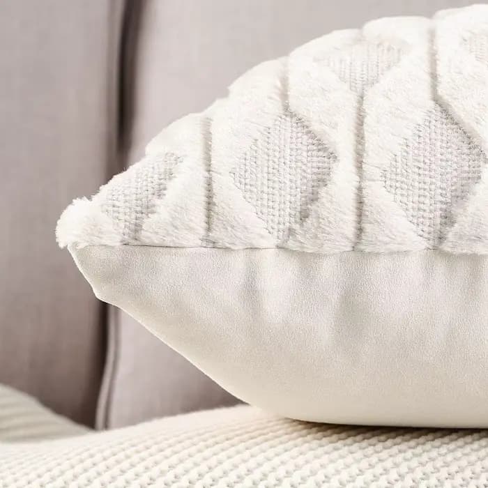 Housses de Coussins Doux Peluche en Laine et Daim avec des Motifs de Diamant sur Deux Faces Décoratif Taie d'oreiller à Salon Chambre Canapé 45x45 cm Kaki Clair