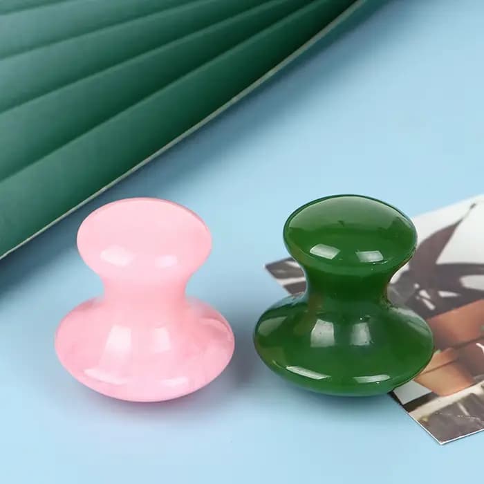 Outil de massage facial et corporel en quartz rose naturel