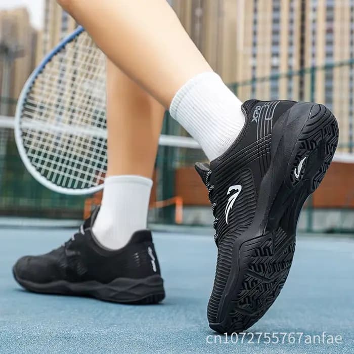 Chaussures de tennis professionnelles pour hommes et femmes, noires et bleues, chaussures de badminton pour couples, antidérapantes, pour terrain intérieur, chaussures de tennis de table de marque