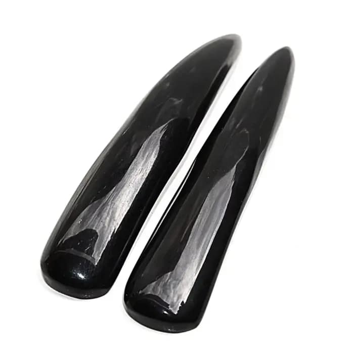 Planche de massage Gua Sha en corne de buffle noire