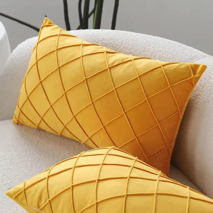 Juste de coussin plissée en velours