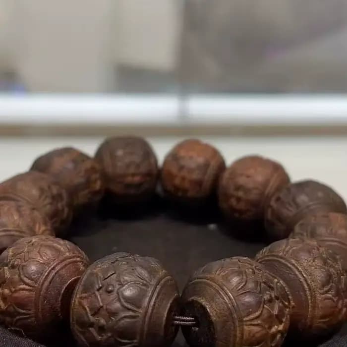 Ornement suspendu pour voiture avec perles de lotus multicolores, pour rétroviseur, bracelet DIY
