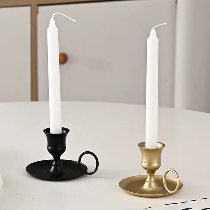 Lot de 2 bougeoirs métalliques portables rétro romantiques de style européen avec anneau de maintien, support de bougie plaqué, coupelle à bougie pour fête