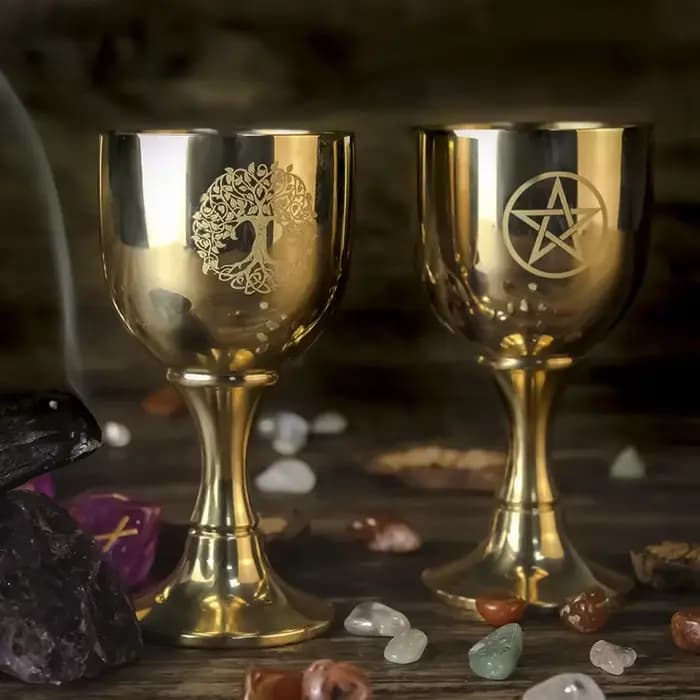 Gobelet en cuivre pour autel de tarot, pentacle en spirale, noeud celtique, sorcière, sorts magiques, rituels de l'eau, cérémonie 152, haute qualité