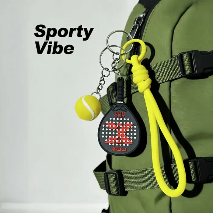 Porte-clés Nox, combinaison mignonne raquette de tennis, décoration suspendue sportive et originale, accessoire essentiel de padel pour les passionnés de sport